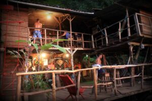 Poste Rojo Treehouse - Treehouses in Nicaragua