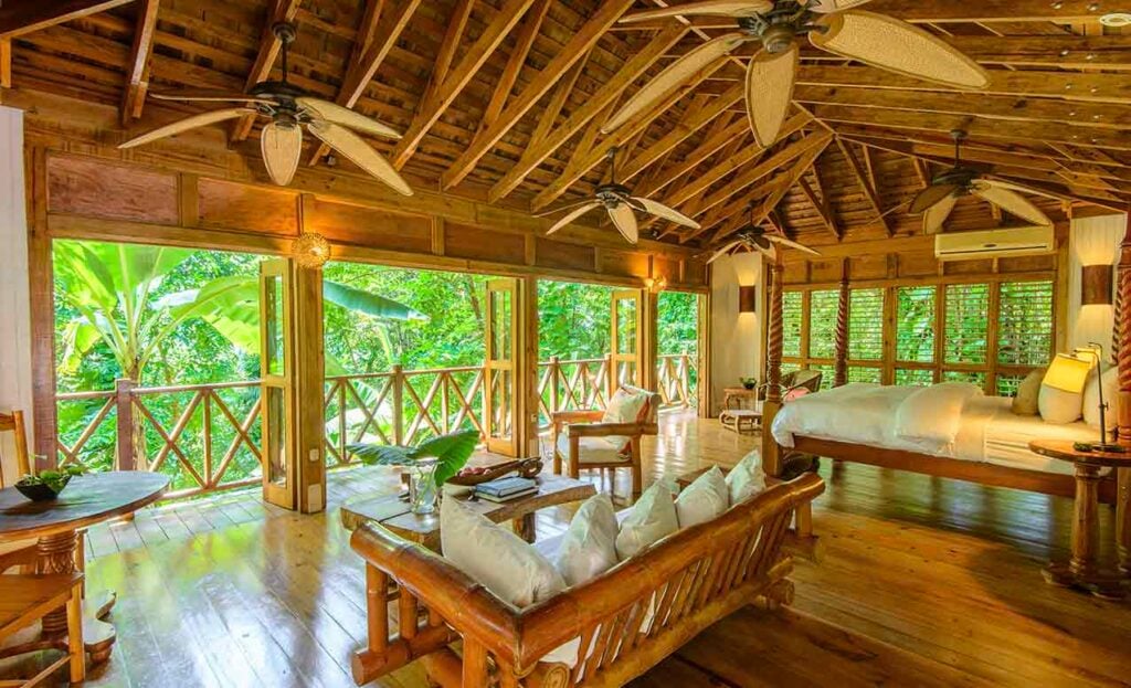 Kanopi House Treehouses - Treehouses in Jamaica