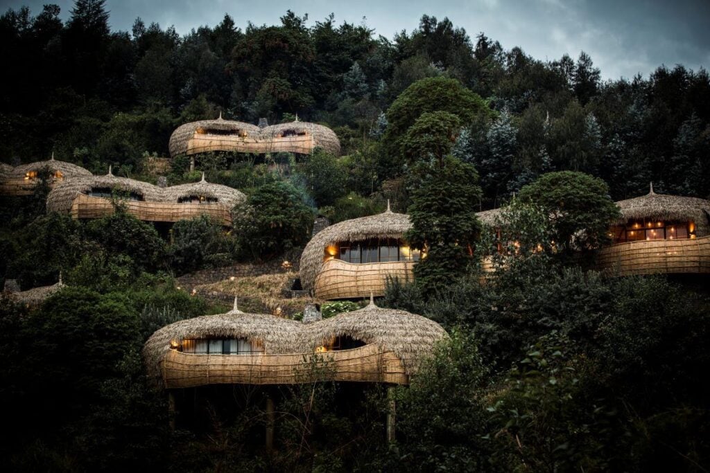 10 Honeymoon & Romantic Getaways Worth Escaping To - Treehouses in