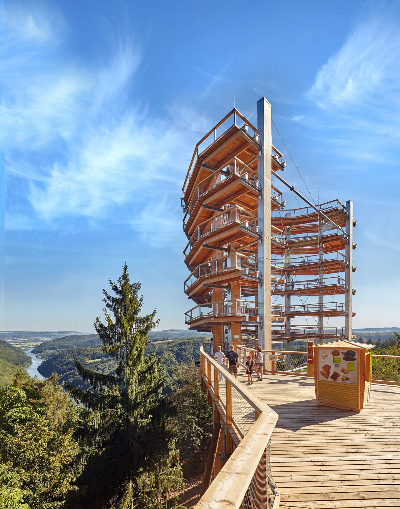 Baumwipfelpfad Saarschleife Treetop - Baumwipfelpfads Saarschleife %C2%A9 Erlebnis Akademie AG 1 2