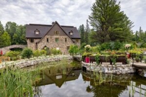 Sentier des Cimes Laurentides - Treehouses in Canada